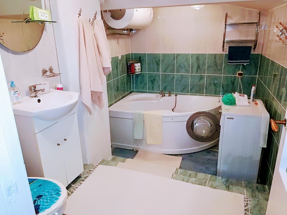Апартаменты Livijas Apartamenti Кулдига Экстерьер фото