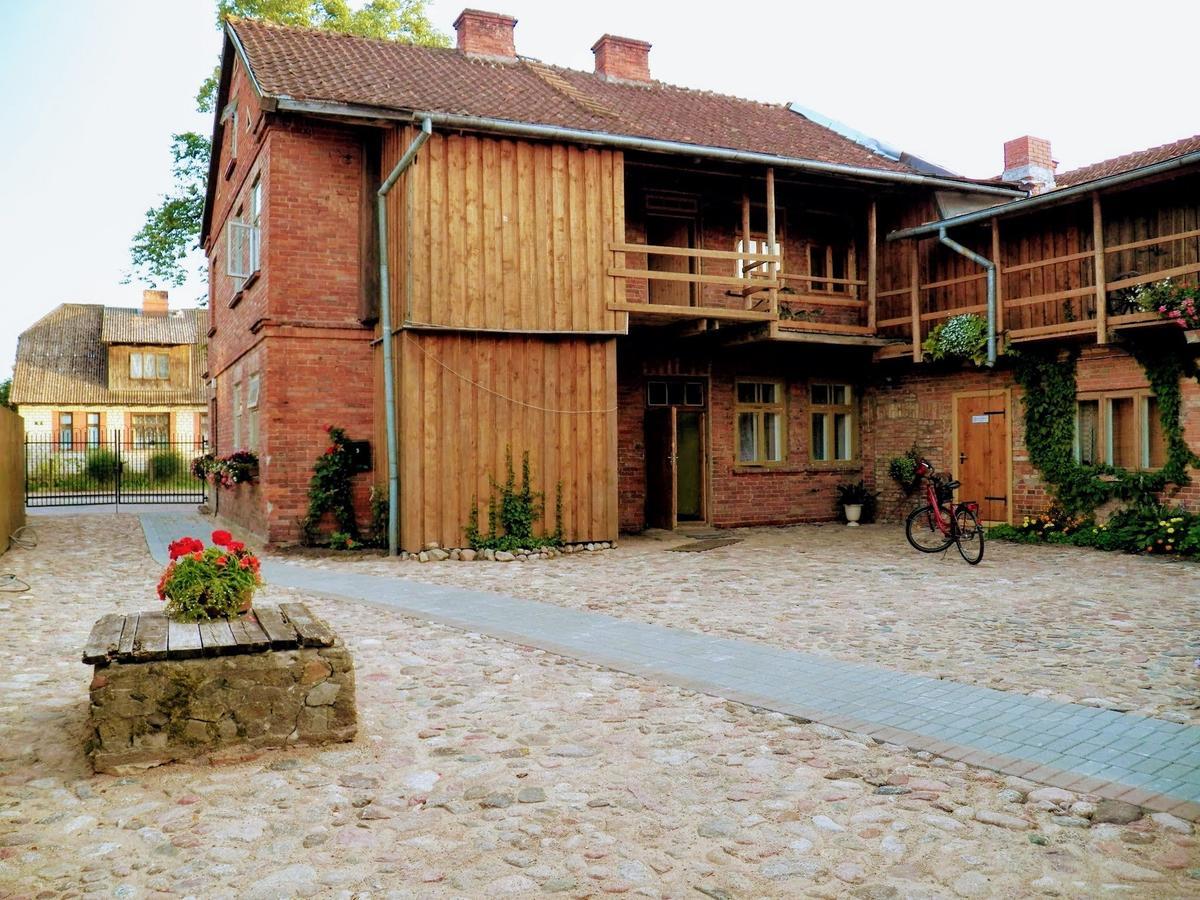 Апартаменты Livijas Apartamenti Кулдига Экстерьер фото